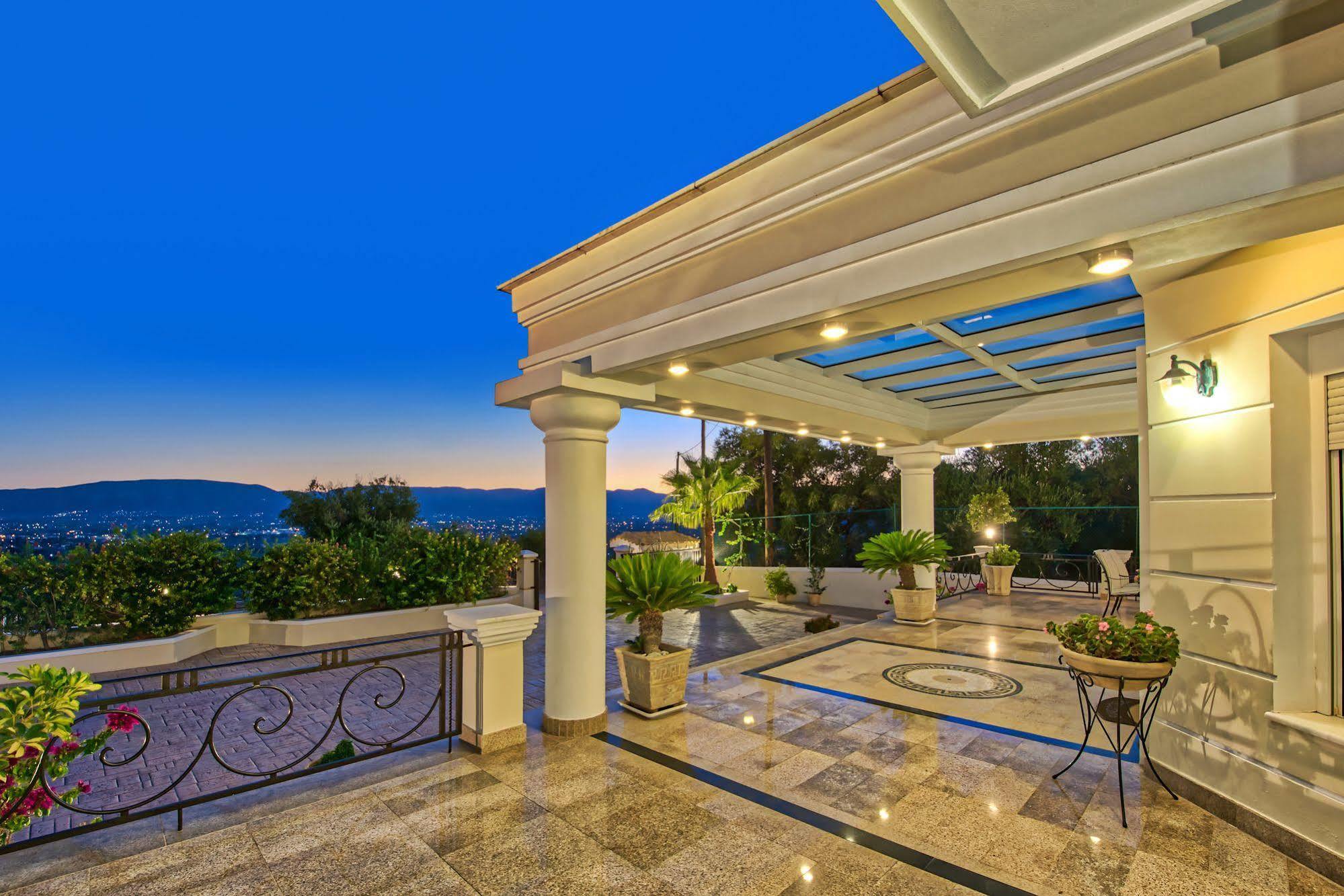 Frido Luxury With Jacuzzi Akrotiri (Zakynthos)