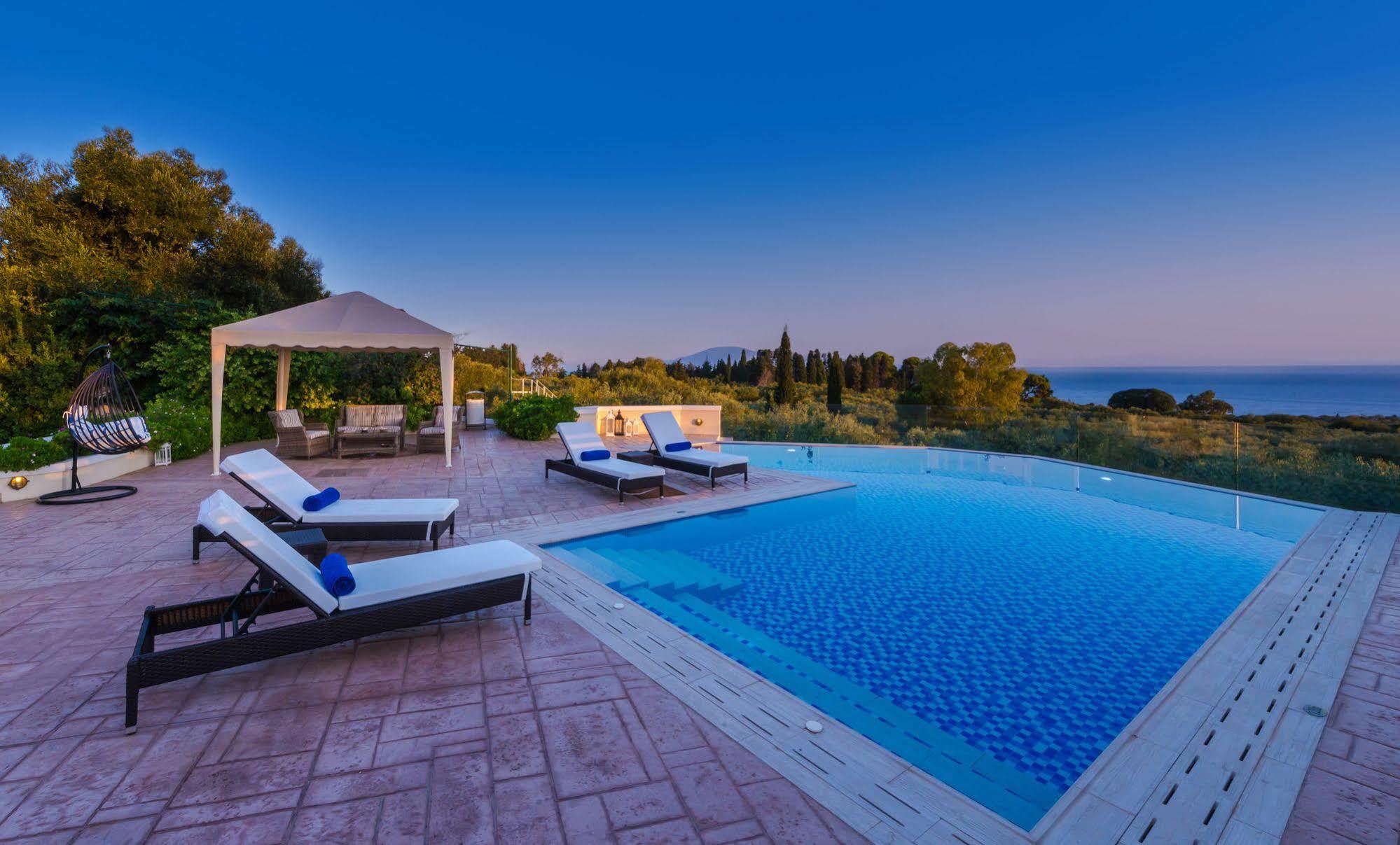 Frido Luxury With Jacuzzi * Akrotiri (Zakynthos)